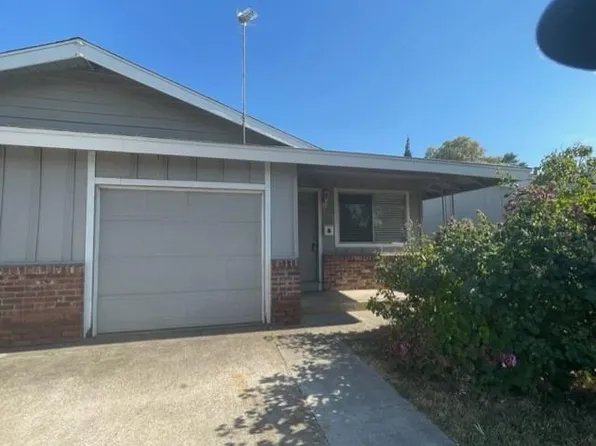 9846-9840 Mars Way, Sacramento, CA 95827