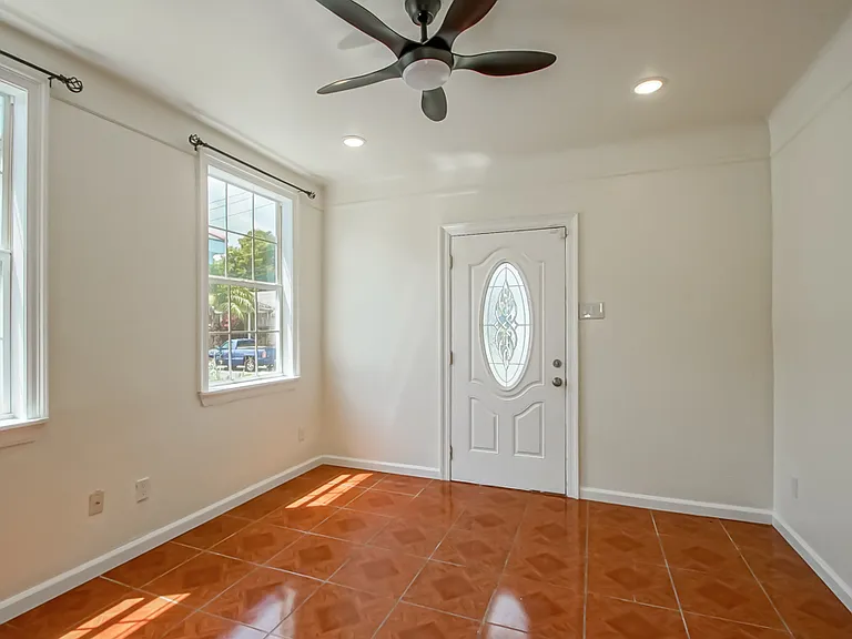 3017 Annette St — Photo 4