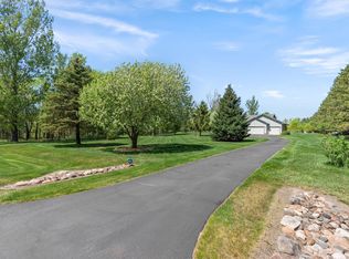 1929 297th Ave NW, Isanti, MN 55040