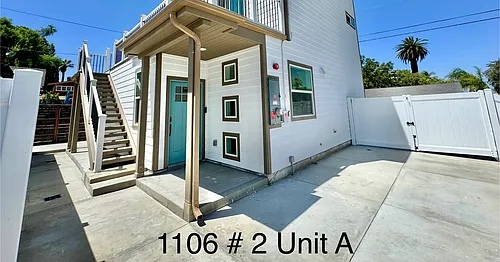 S Victoria Ave Photo 1