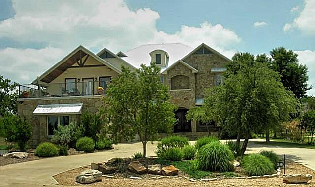 1st image of 540 Bay Hill Dr