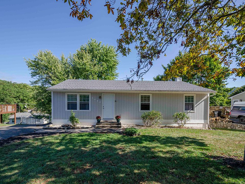 1st image of 5422 Winterset Dr