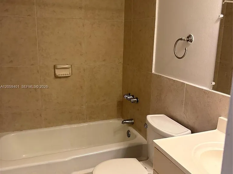 1800 Sans Souci Blvd #214 — Photo 8