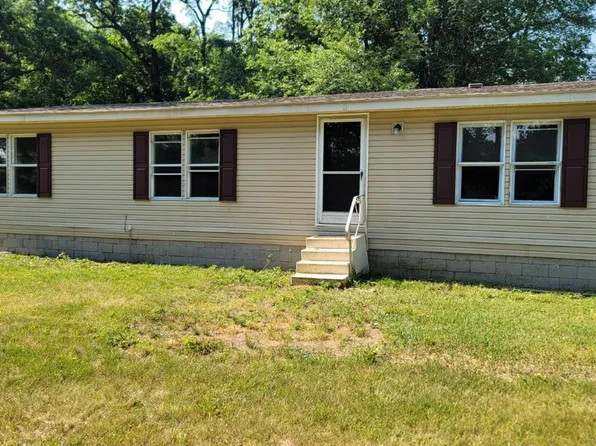 293 E 1350 N, Wheatfield, IN 46392