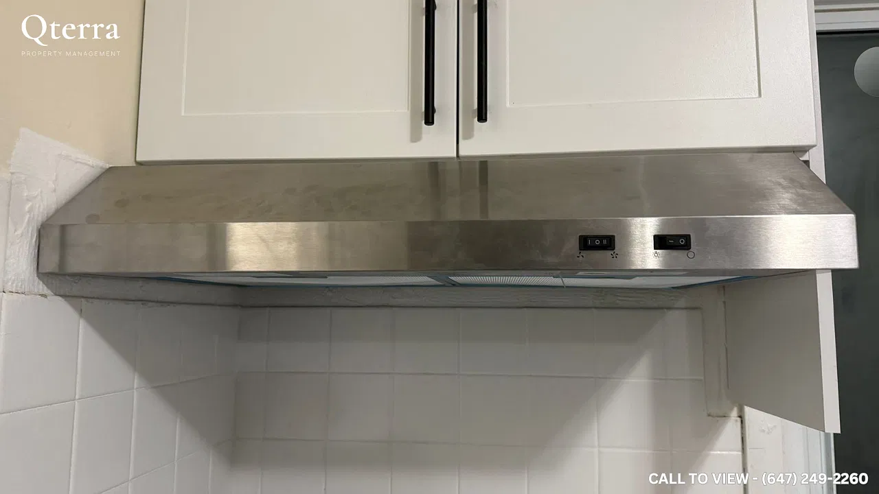 3 bed, 1200 sqft, $1,950 — Photo 4