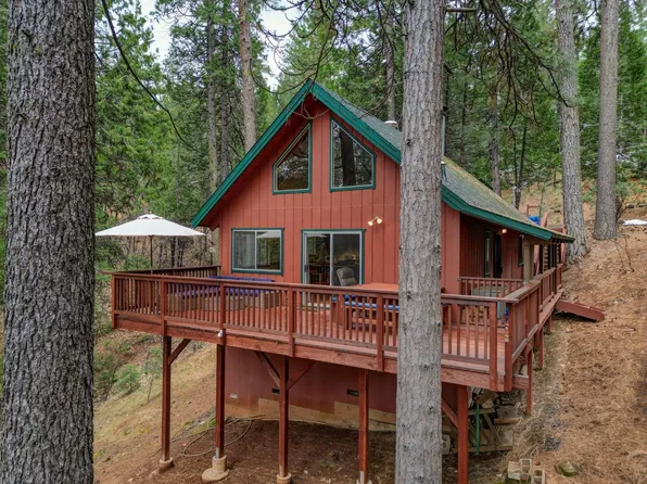 2614 Chamonix Dr, Arnold, CA 95223