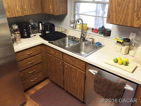 5th image of 3855 NW 17th St