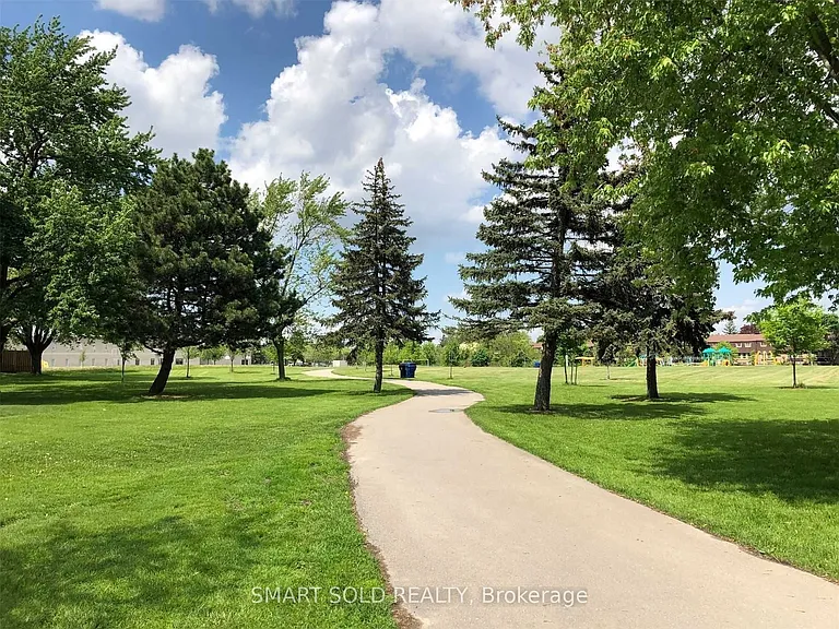 2100 Bridletowne Cir #306 — Photo 13