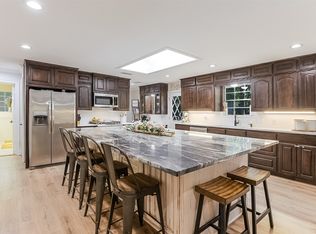 150 Red Oak Ln, Flower Mound, TX 75028