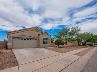 10560 E Feltleaf Willow Trl, Tucson, AZ 85747