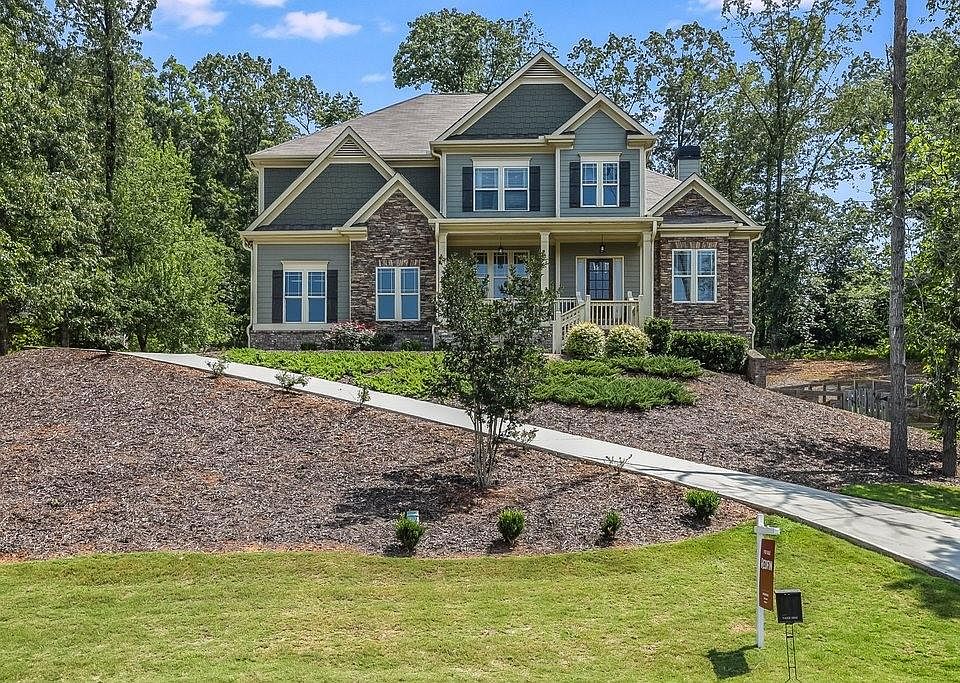 1st image of 476 Waterford Dr