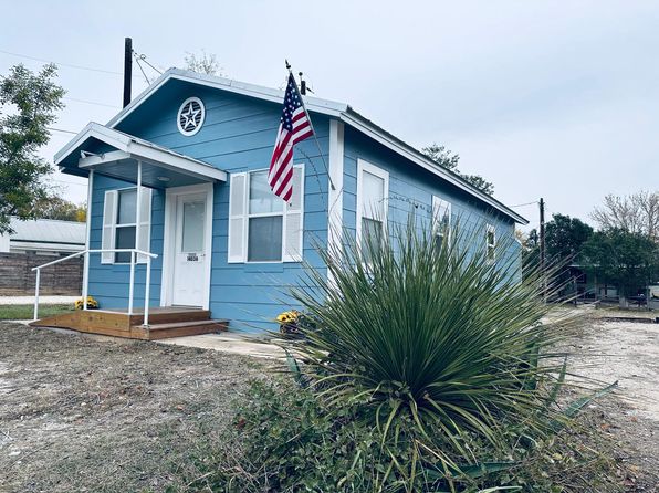 14036 State Highway 16 N