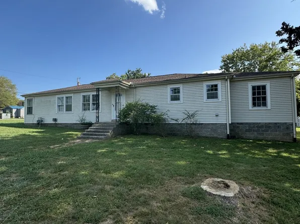 104 Lafayette St, Shelbyville, TN 37160