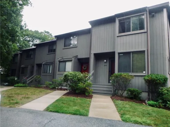 5 Wake Robin Rd Unit 3201, Lincoln, RI 02865