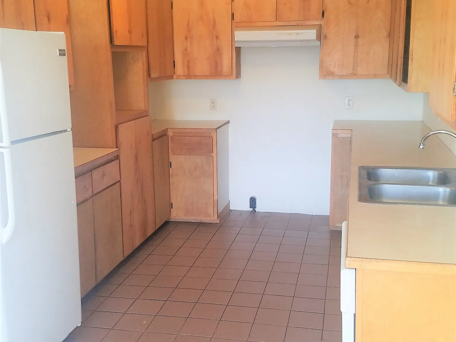 3 bed, 1232 sqft, $1,995 — Photo 3