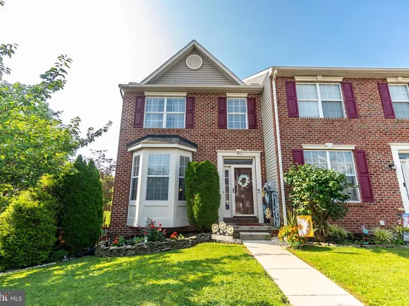 61 Sara Ln, Hanover, PA 17331