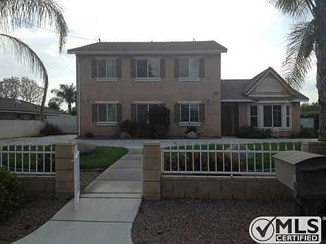 1st image of 1308 S Cactus Ave