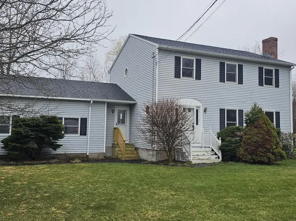 2 Lantern Lane, Waterville, ME 04901