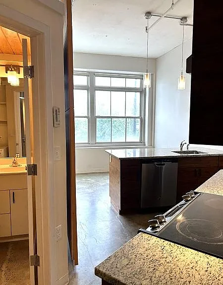 117 Lofts — Photo 27