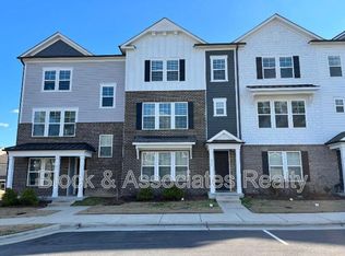 937 Haybeck Ln, Apex, NC 27523