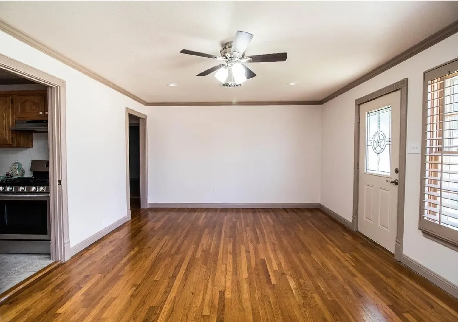 Lease Only 2822 3rd Street — Photo 3