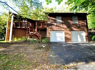 227 Waterman Rd, Clairton, PA 15025