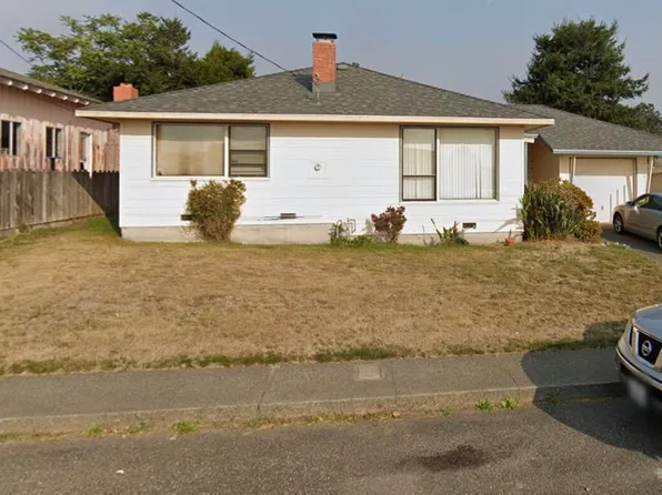 757 Perrott Ave, Loleta, CA 95551