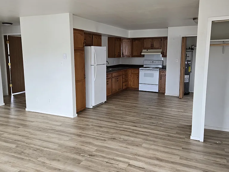 1324 W Main St #A — Photo 2