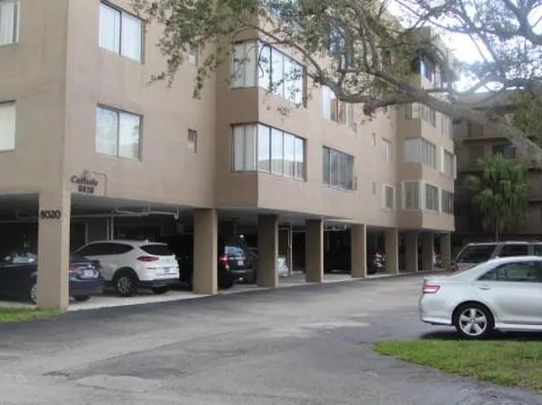 8020 Hampton Boulevard #203, North Lauderdale, FL 33068