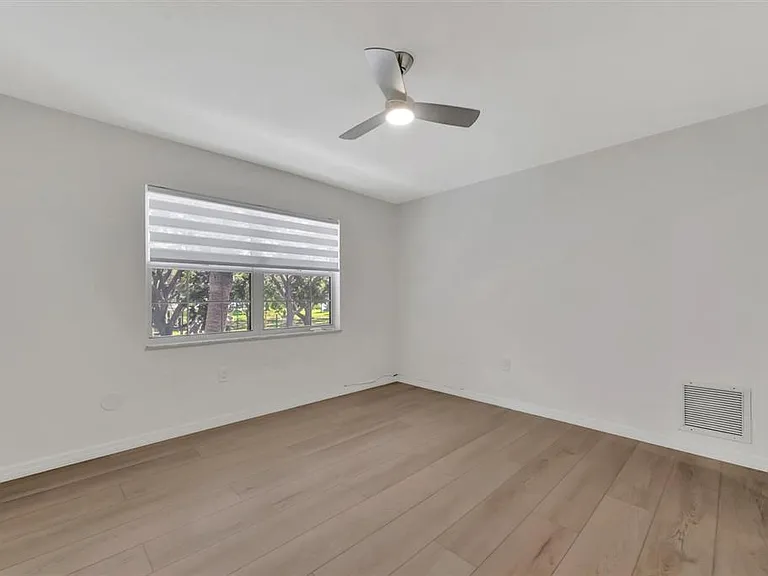 650 Pinellas Point Dr S #216 — Photo 17