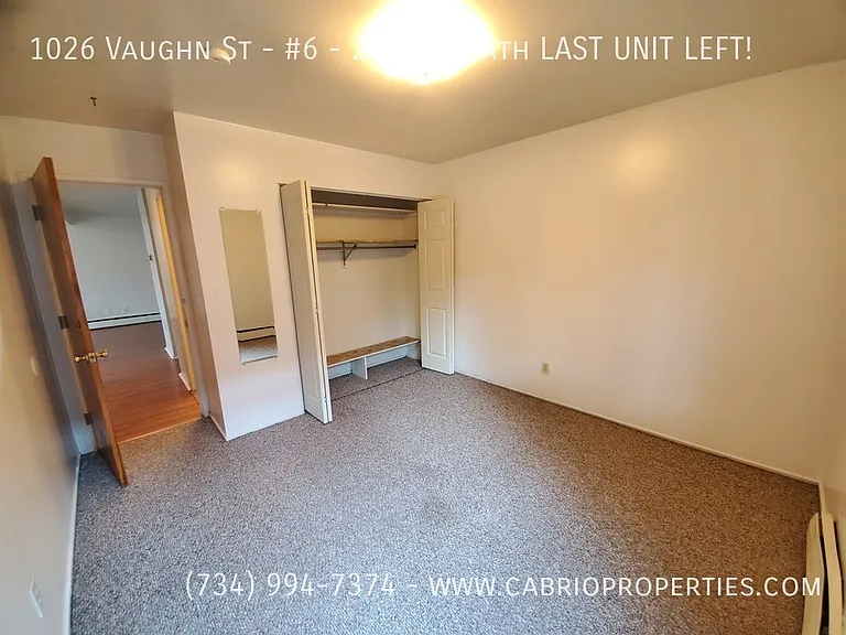 1026 Vaughn St — Photo 6