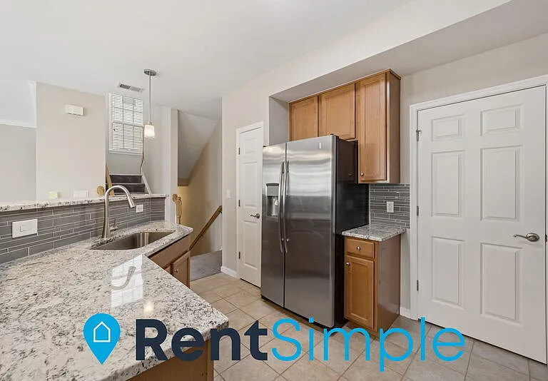 6791 Hampton Bay Ln — Photo 17