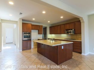 17138 Bluff Vista Ct, Riverside, CA 92503