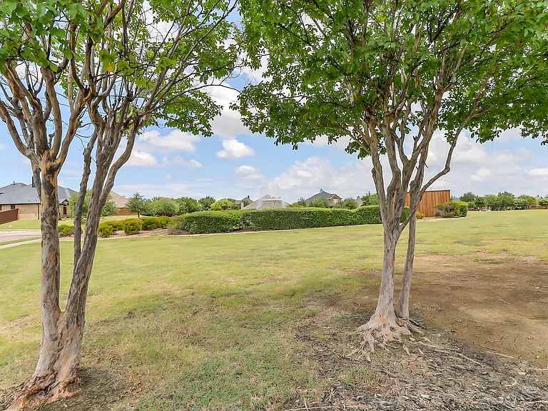 4154 Parterre Dr — Photo 39