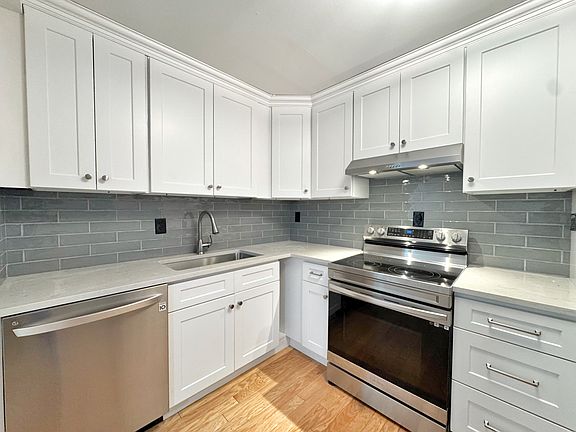 4th image of 9 1/2 Fitch St Floor 2