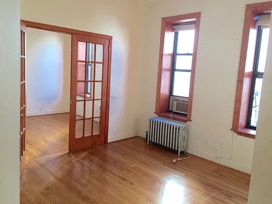 Rented by Warren T Real Estate Corp. | media 8