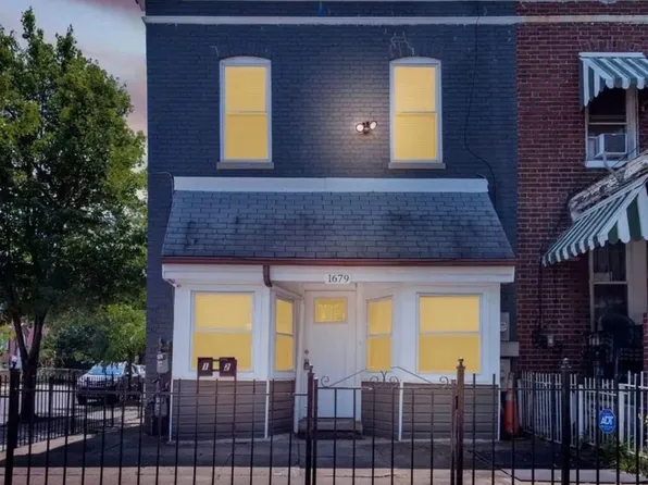 1679 Montello Ave NE APT 2, Washington, DC 20002