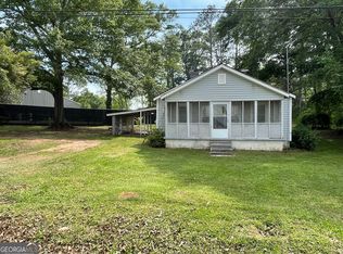 15 E Gordon Rd, Newnan, GA 30263