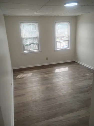 656 Glenwood Ave #2B Photo 1