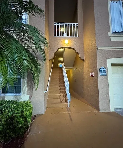 15605 Ocean Walk Cir #301 — Photo 5
