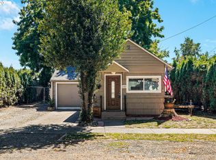 640 W Ash St, Lebanon, OR 97355