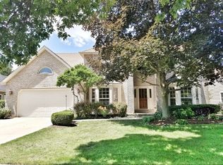 857 Cardiff Rd, Naperville, IL 60565