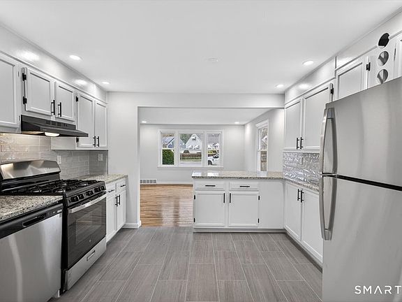 5th image of 321 Franklin Road