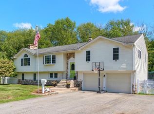 27 Dix Rd, Maynard, MA 01754