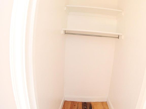 5th image of 2735 Barker Ave APT P32