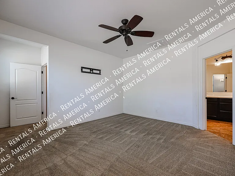 41192 W Rio Bravo Dr — Photo 14