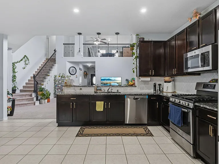 8831 W Crescent Lake Cir — Photo 11