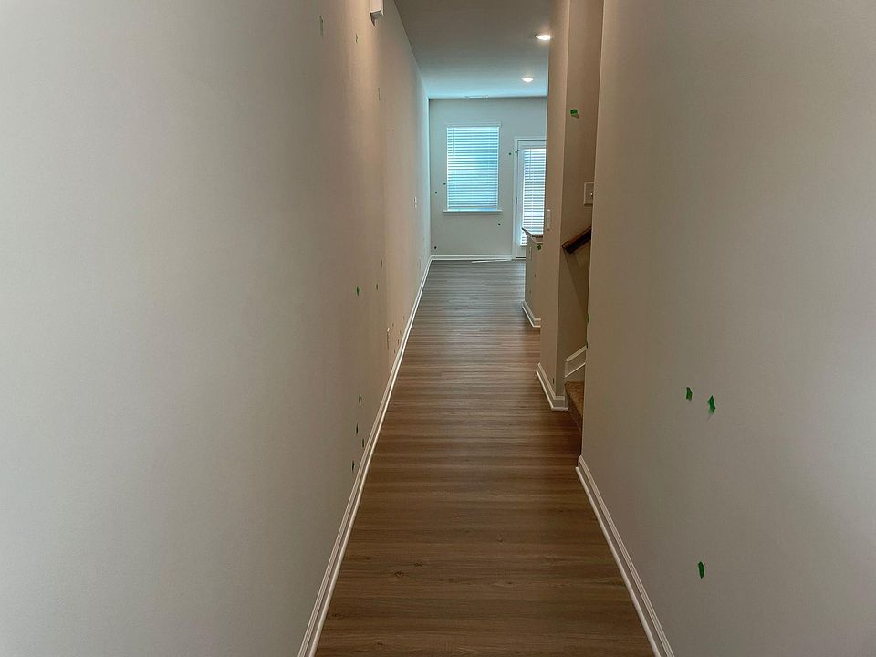 1st image of 257 Turner Ln