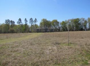 385 Singleton Dr, Collins, GA 30421