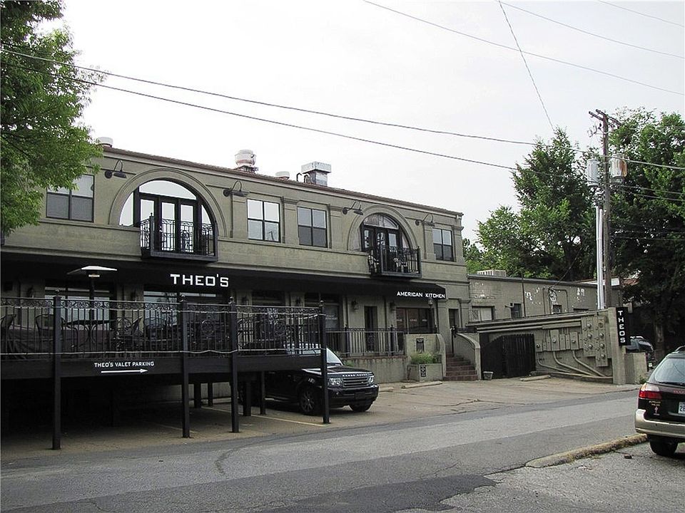1st image of 315 Rollston Ave #206